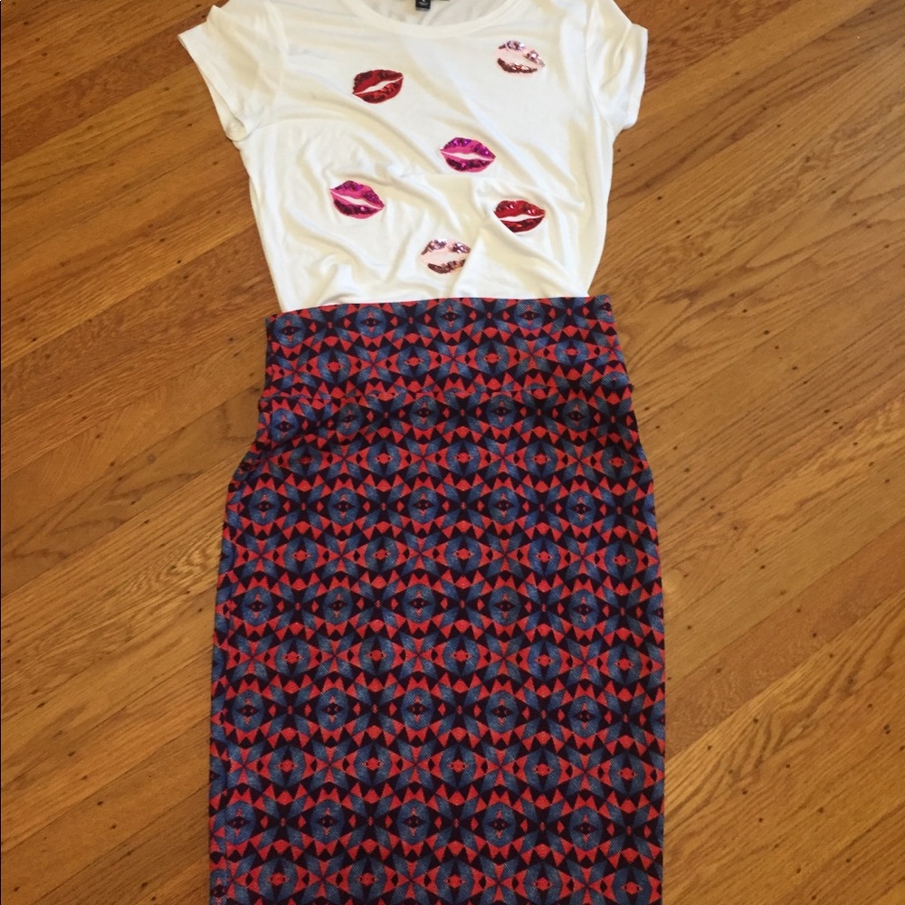 LulaRoe Cassie Skirt M